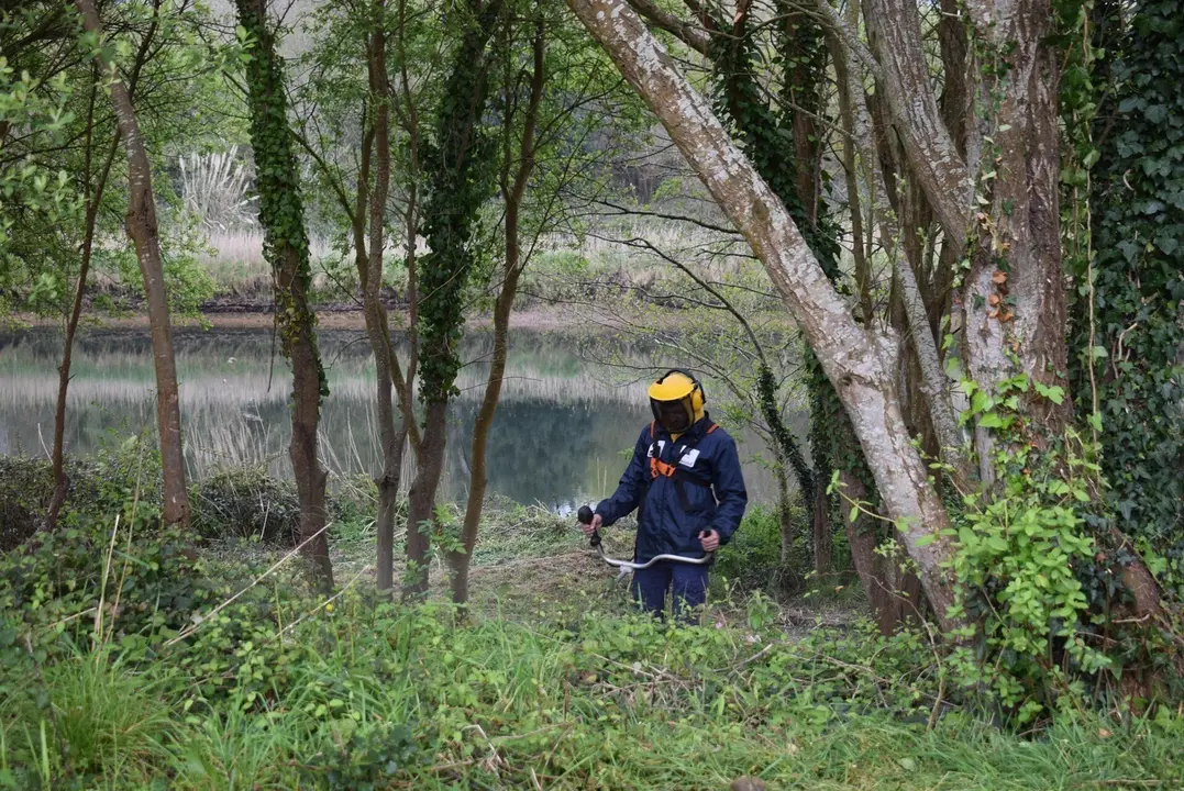 Pr&aacute;ctias de la escuela taller de Pi&eacute;lagos en la senda de Boo