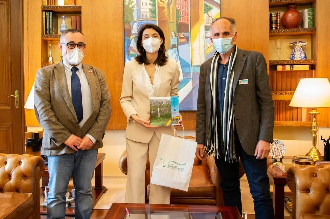 El alcalde de Soba, el regionalista Juli&aacute;n Fuentecilla