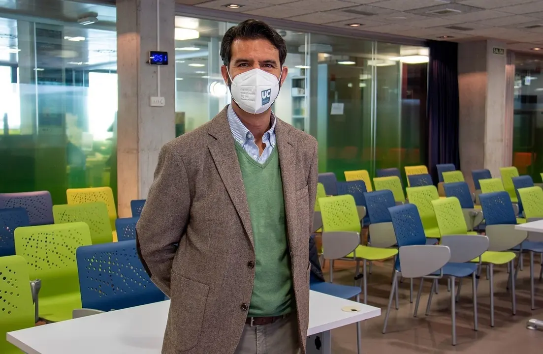 El responsable del OpenLab, Luis Miguel Lozano.