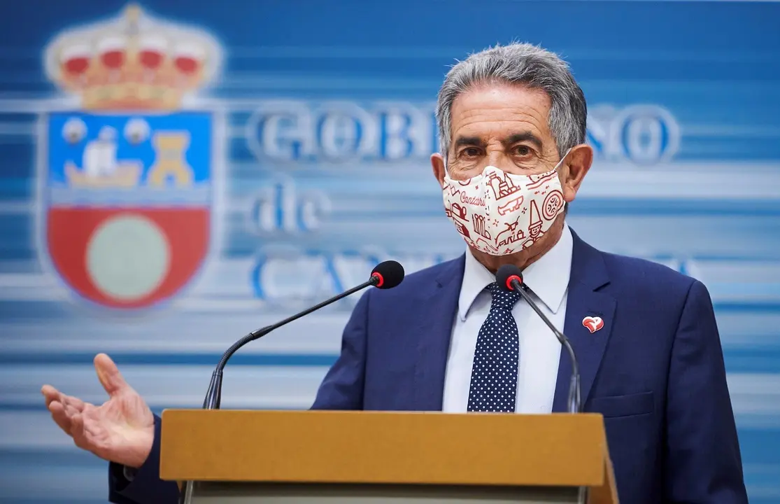 Archivo - El presidente de Cantabria, Miguel &Aacute;ngel Revilla