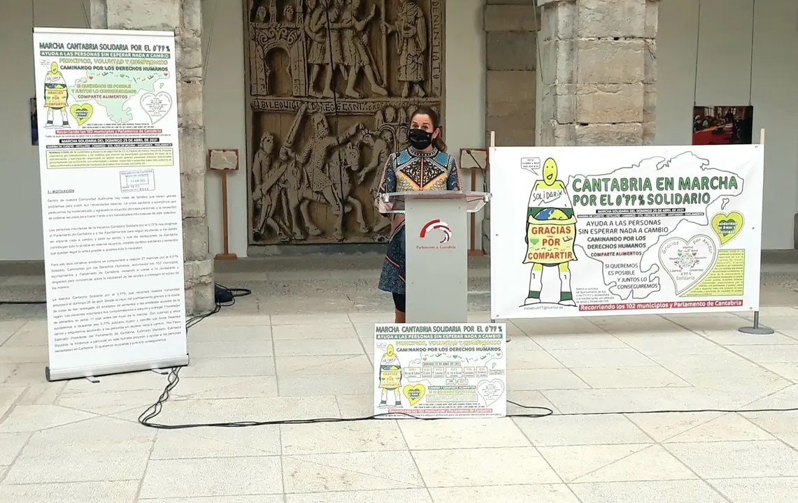 La vicepresidenta del Parlamento regional, Emi Aguirre, en la presentaci&oacute;n de la 78 Marcha Cantabria Solidaria por el 77%