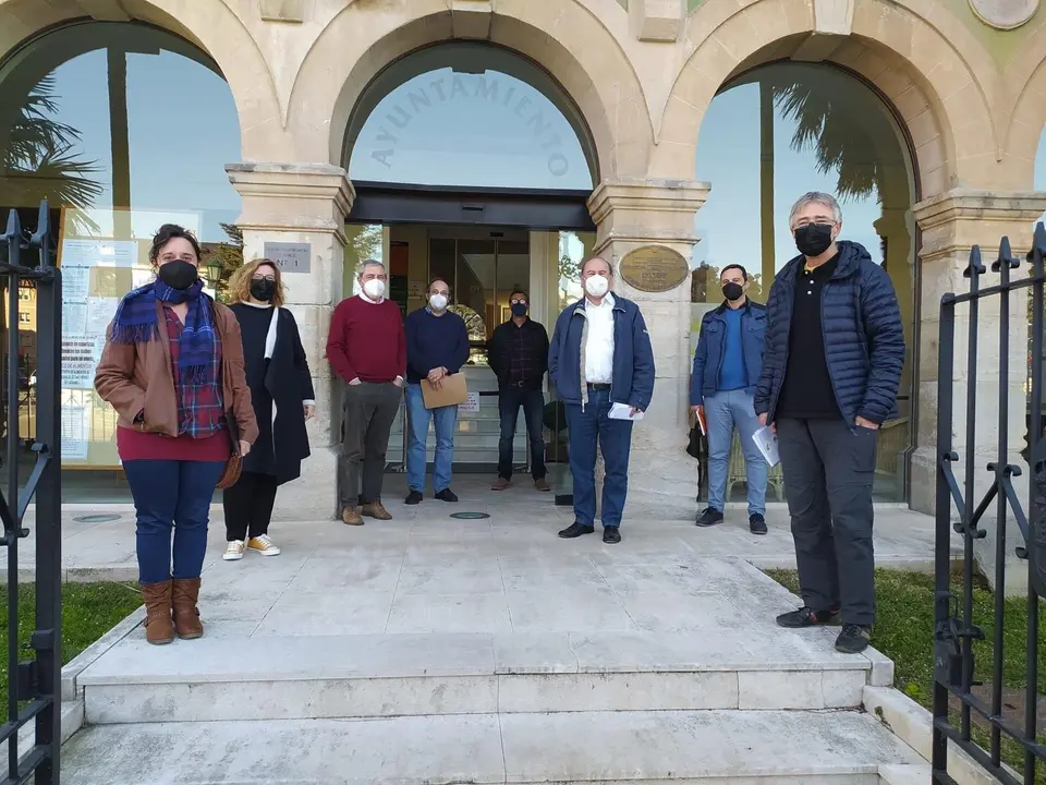 Reuni&oacute;n de la plataforma contra la nueva depuradora en Cortiguera