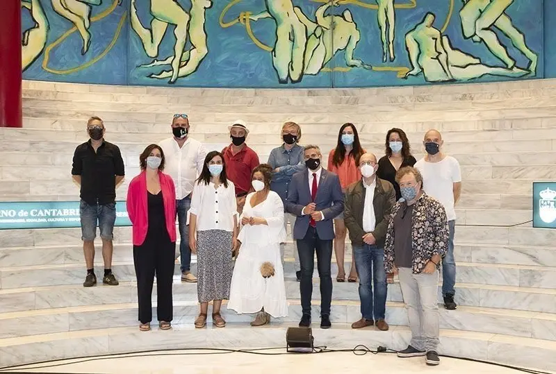 12:00 horas. Palacio de Festivales. Sala Mar&iacute;a Blanchard
El vicepresidente y consejero de Universidades, Cultura y Deporte, Pablo Zuloaga, presenta &ldquo;Cantabria Escenapro 2020&rdquo;. Nota y foto. 
