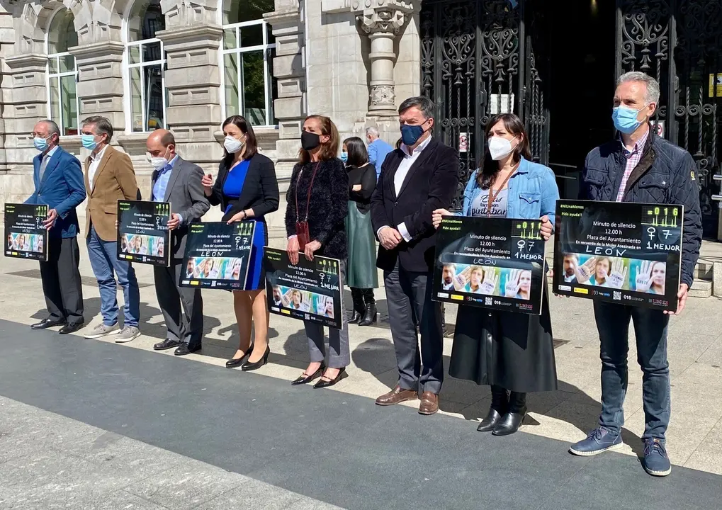 Minuto de silencio en Santander