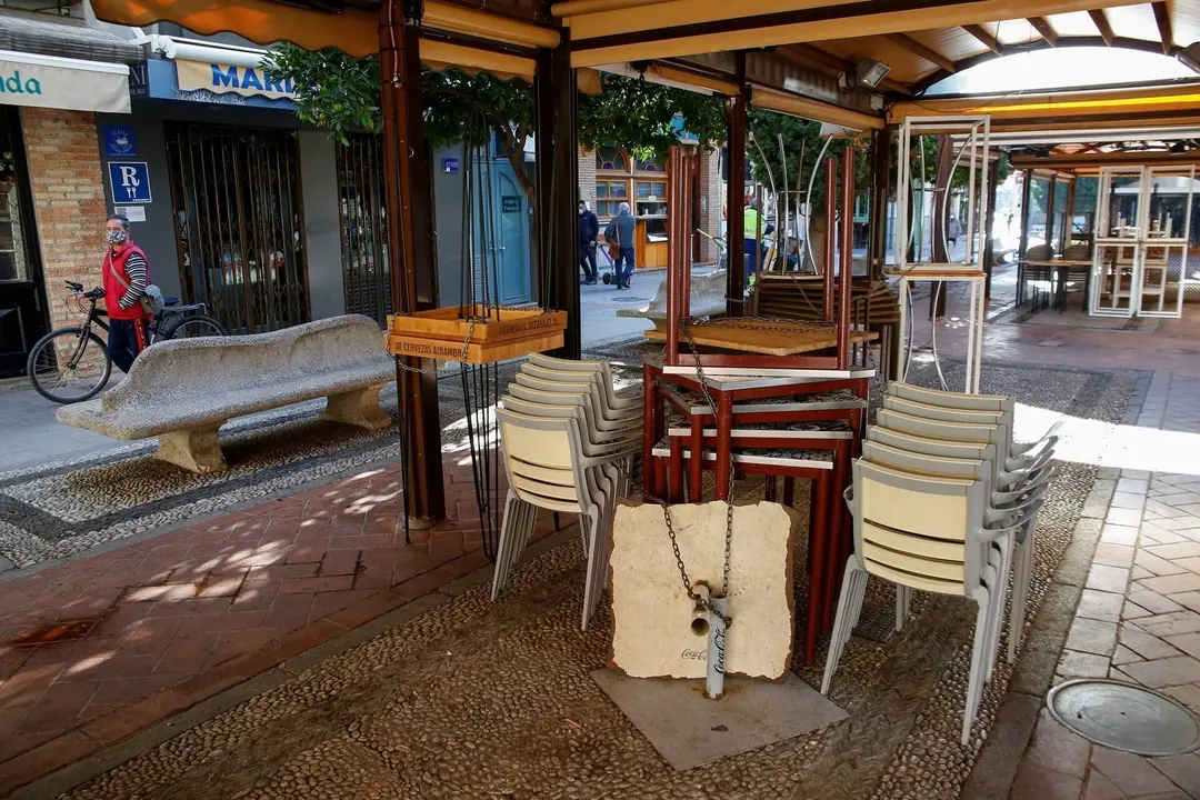 Archivo - Un bar cerrado por las restricciones frente al Covid