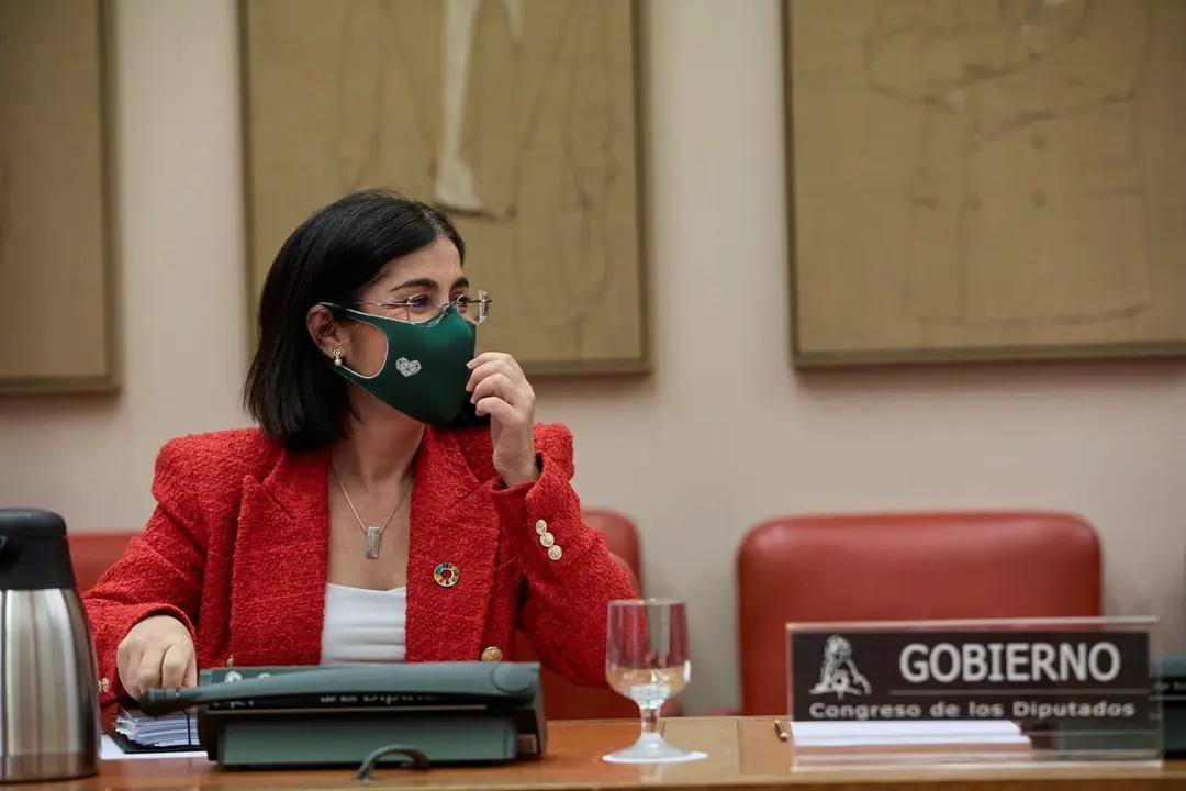 La ministra de Sanidad, Carolina Darias, a su llegada a una sesi&oacute;n plenaria en el Congreso de los Diputados, a 29 de abril de 2021, en Madrid (Espa&ntilde;a). La titular de Sanidad comparece este jueves en la C&aacute;mara Baja para abordar las medidas adoptadas frente