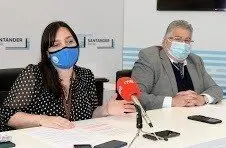 La concejala de Salud, Noem&iacute; M&eacute;ndez, y el decano del Colegio de Psic&oacute;logos de Cantabria