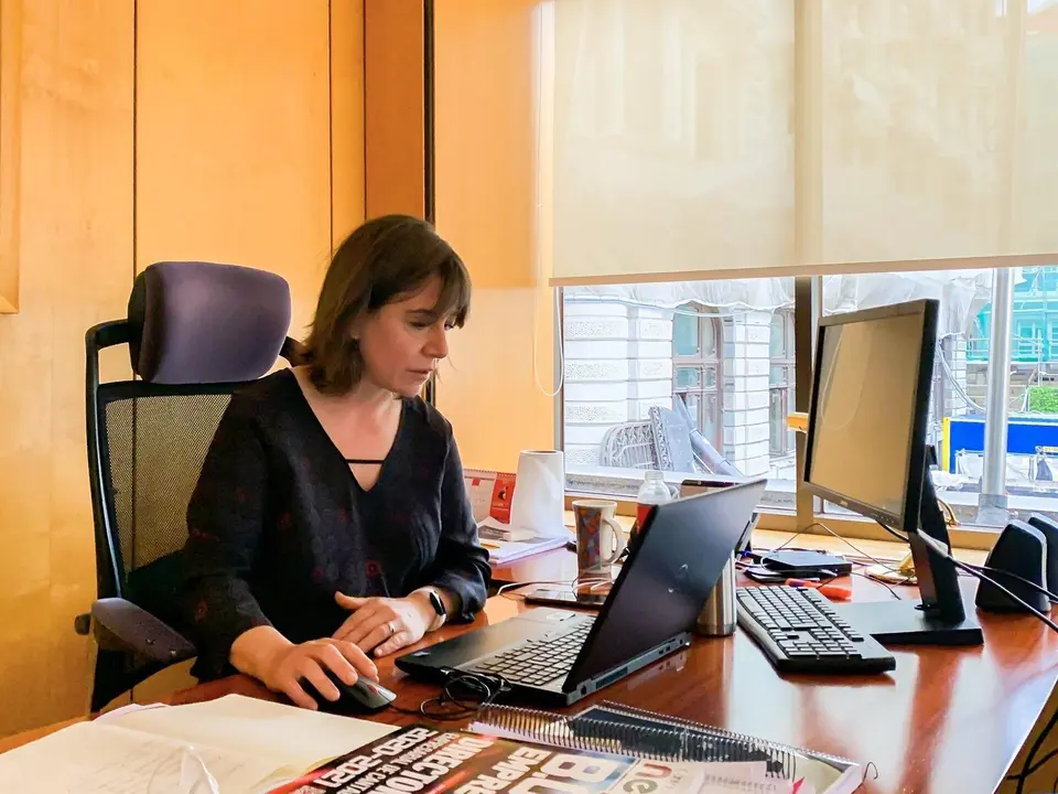 Paz D&iacute;az Nieto, directora general de Fondos Europeos, durante la 82&ordf; reuni&oacute;n de la Comisi&oacute;n de Coordinadores de Asuntos de la Uni&oacute;n Europea (CARUE) celebrada recientemente de manera telem&aacute;tica.
