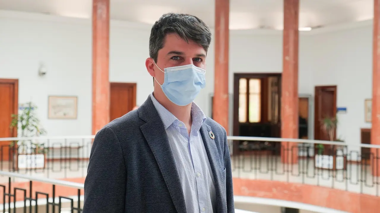 Daniel Fern&aacute;ndez, portavoz del PSOE de Santander