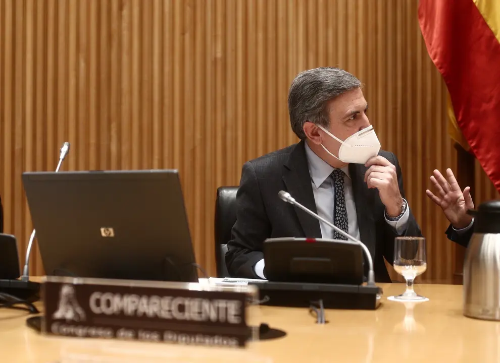 Archivo - El secretario de Estado de Transportes, Movilidad y Agenda Urbana, Pedro Saura durante la Comisi&oacute;n de Transportes, Movilidad y Agenda Urbana en la Sala Ernest Lluch del Congreso de los Diputados, en Madrid (Espa&ntilde;a), a 15 de diciembre de 2020.