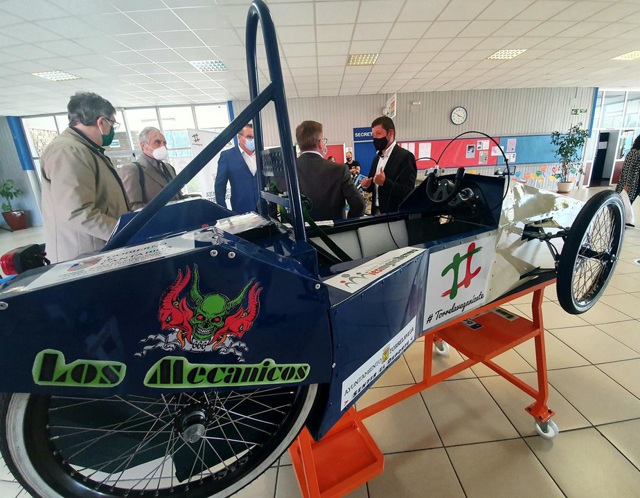 Coche eléctrico del IES Miguel Herrero para la carrera ‘Greenpower Iberia-Bridgestone’