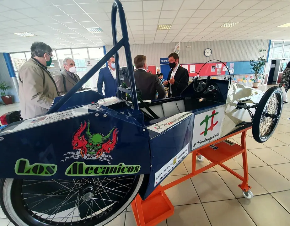 Coche el&eacute;ctrico del IES Miguel Herrero para la carrera &lsquo;Greenpower Iberia-Bridgestone&rsquo;