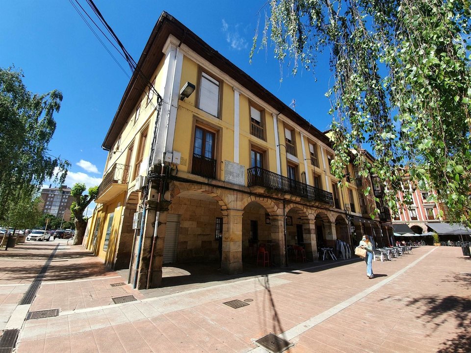 Edificio de la plaza Baldomero Iglesias