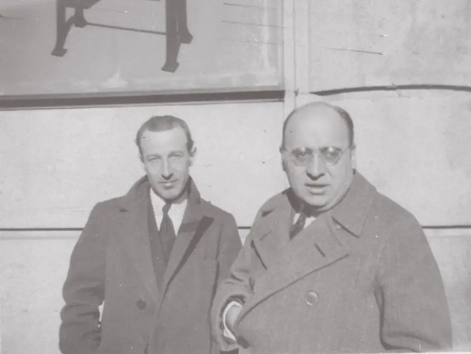 Gerardo Diego y Jos&eacute; Mar&iacute;a de Coss&iacute;o.