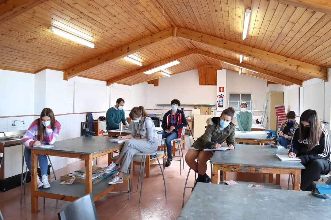 Archivo - Alumnos del colegio Julio Blanco