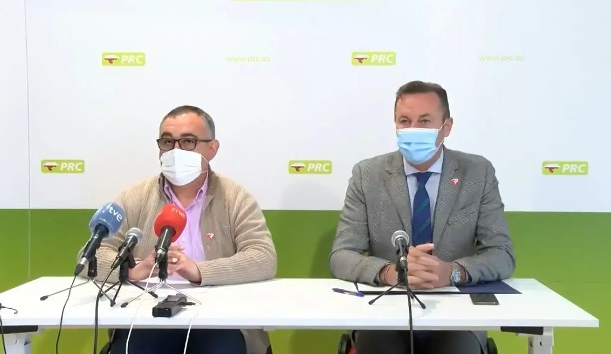 Archivo - Rueda de prensa del senador Jos&eacute; Miguel Fern&aacute;ndez Viadero y del secretario de Administraci&oacute;n Local y consejero Desarrollo Rural, Guillermo Blanco