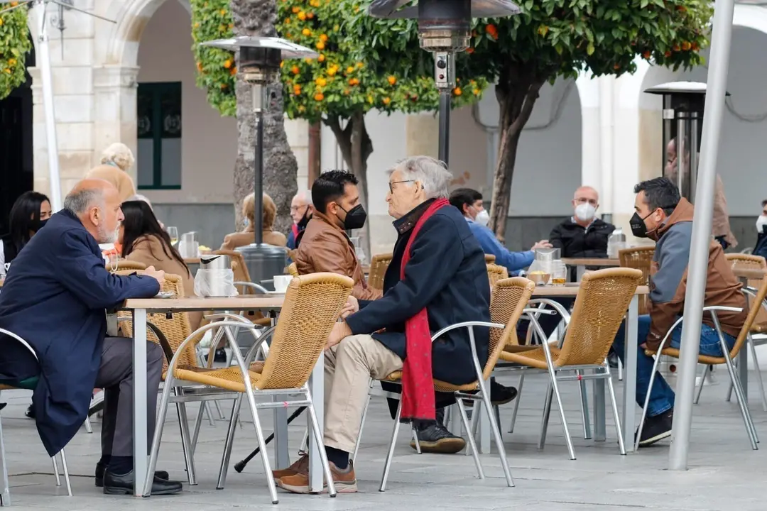 Terraza en la plaza de Espa&ntilde;a de m&eacute;rida