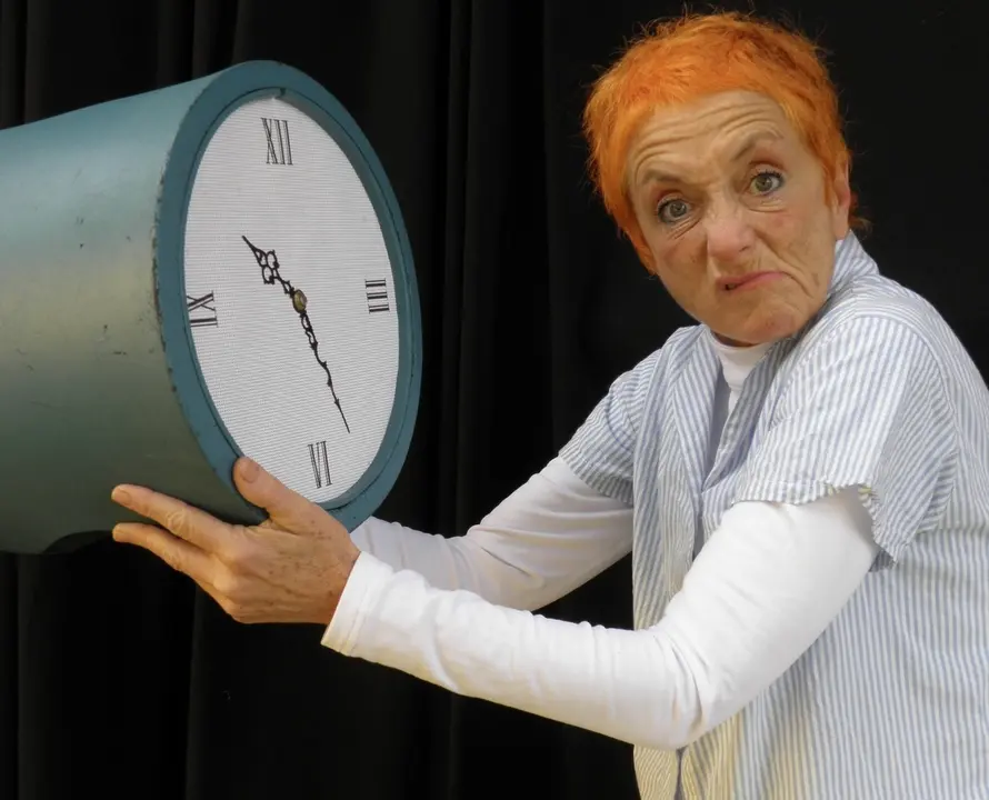 Strangers in the nit.