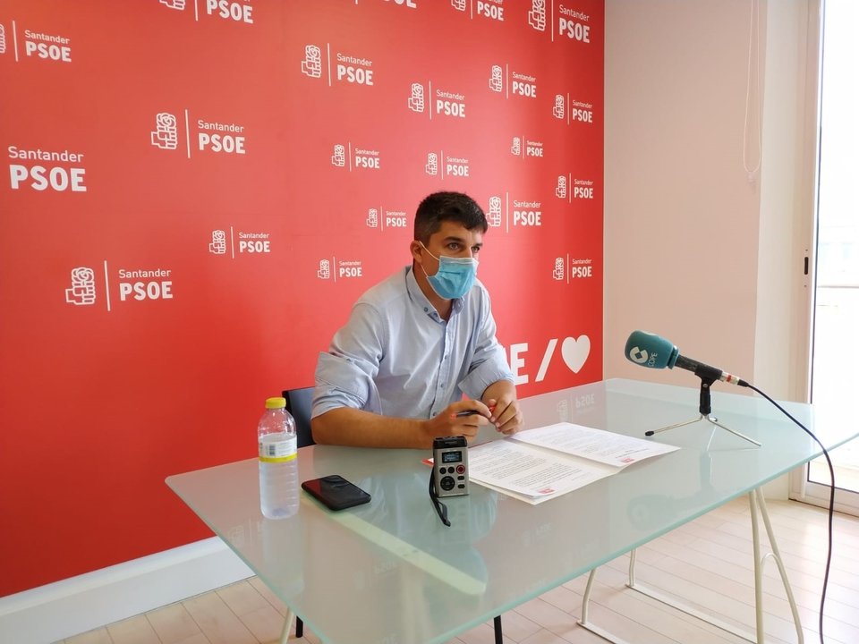 El portavoz del PSOE de Santander,, Daniel Fernández