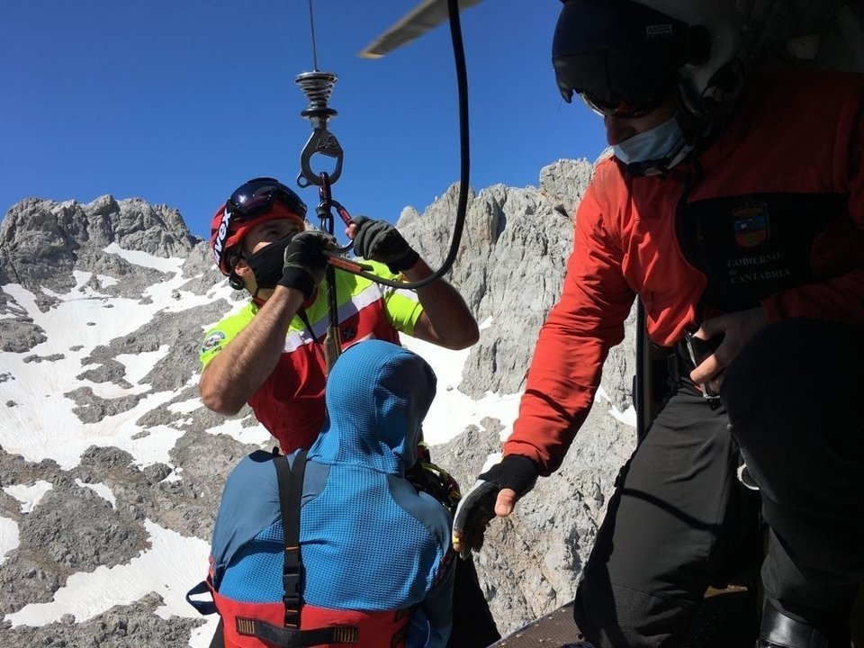 Rescate del montañero en Picos de Europa
