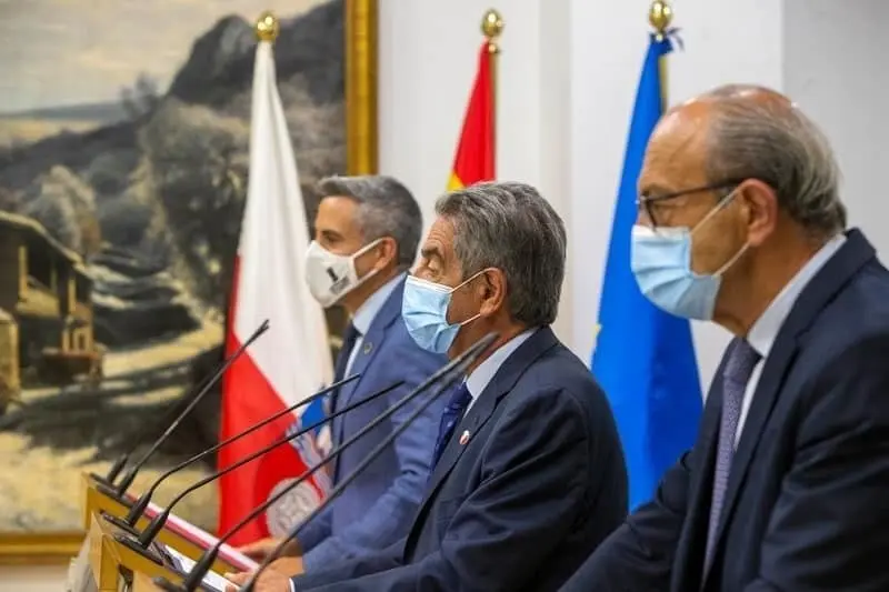 199413159_10159567945380663_8531632610612206255_n