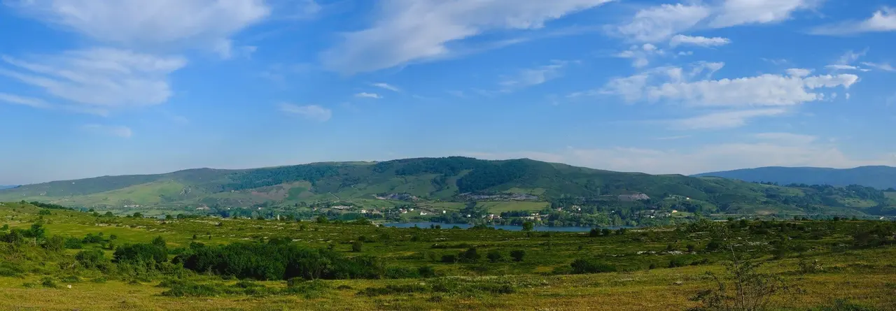 Pantano del Ebro en Bustasur