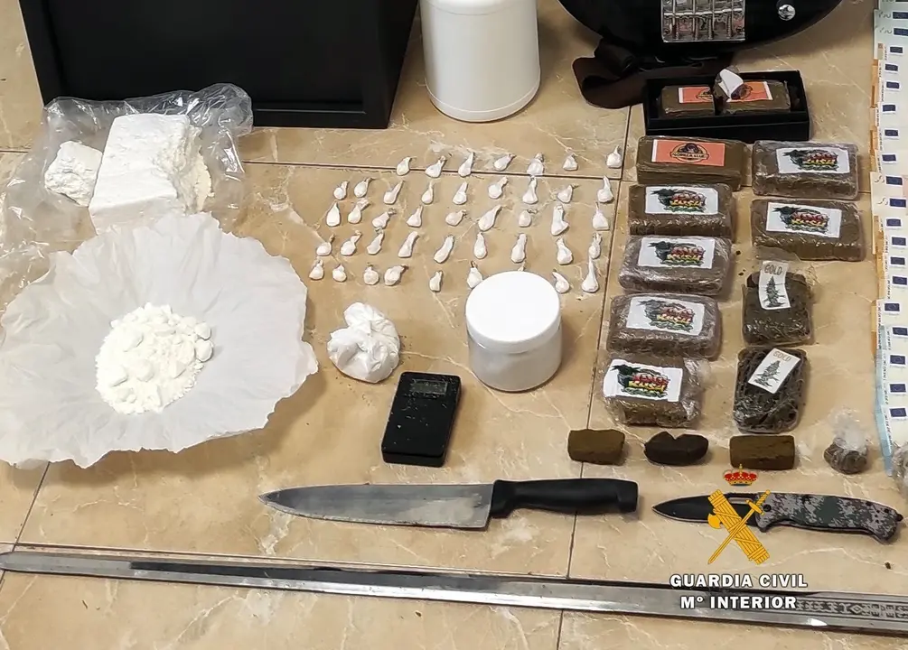 Efectos intervenidos en la operaci&oacute; antidroga de El Astillero.