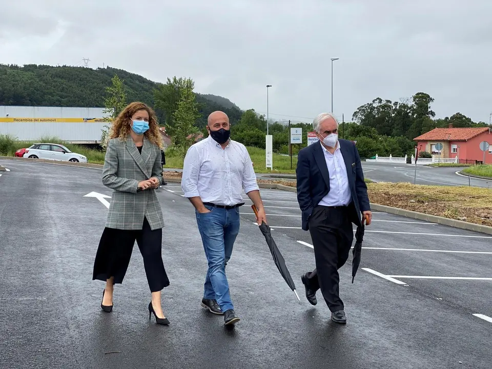 Visiat de la delegada del Gobierno, Ainoa Qui&ntilde;ones, al aparcamiento de Molladar