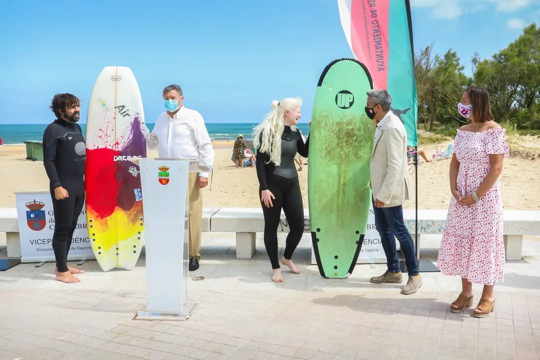 El Vicepresidente Y Consejero De Universidades, Igualdad, Cultura Y Deporte, Pablo Zuloaga, Y La Consejera De Econom&iacute;a Y Hacienda, Mar&iacute;a S&aacute;nchez, Presentan El Proyecto &lsquo;Inclusea&rsquo;