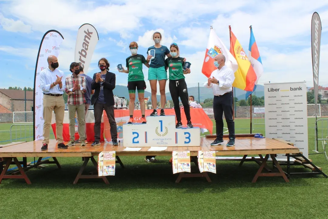 P&oacute;dium del Absoluto Femenino en el XXV Duatl&oacute;n Ciudad de Reinosa