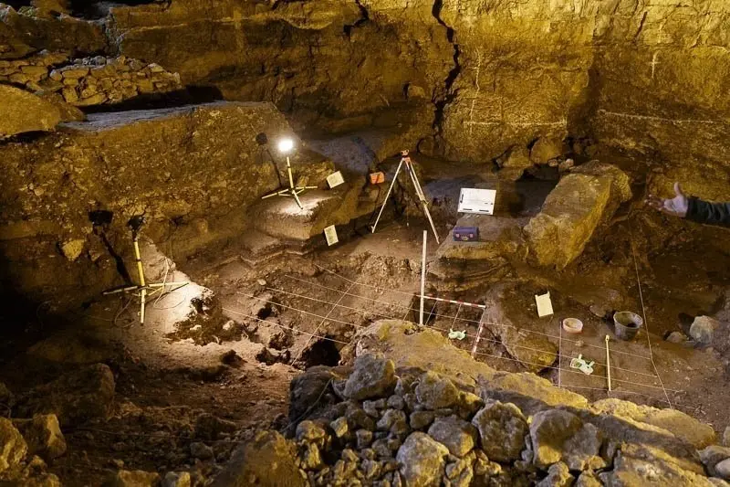 Archivo - Imagen de la Cueva de El Pendo.- Archivo