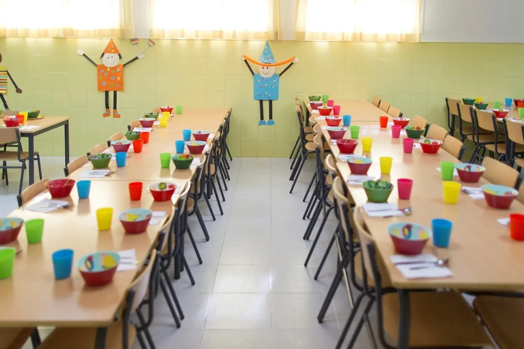Archivo - Imagen de archivo de un comedor escolar de un colegio de Madrid