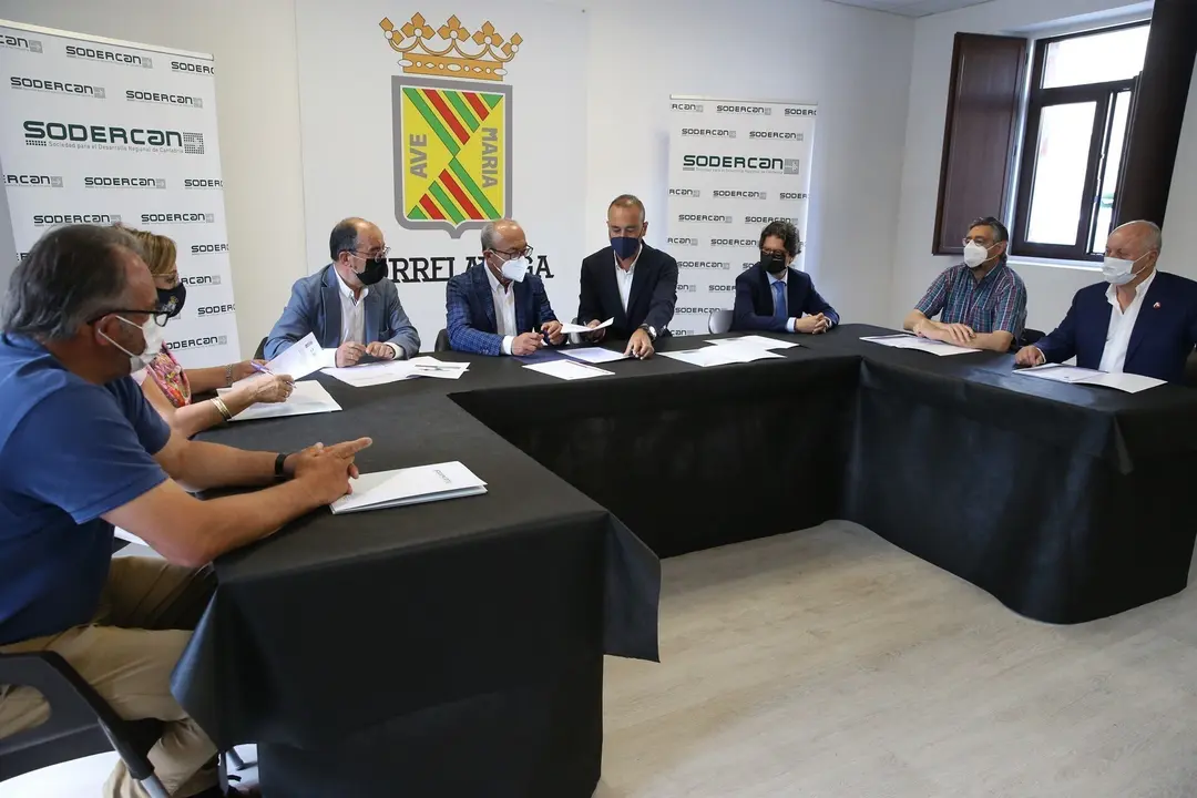 Marcano propone revisar el convenio de ACTE para intensificar el apoyo al tejido empresarial local y a los emprendedores