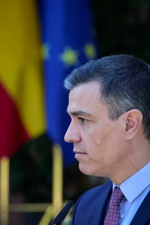El presidente del Gobierno, Pedro S&aacute;nchez, interviene en una rueda de prensa posterior a una reuni&oacute;n con el secretario general de las Naciones Unidas, 2 de julio de 2021, en el Palacio de La Moncloa, Madrid. (Espa&ntilde;a). El encuentro entre ambos mandatarios 