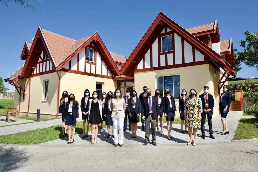 Refuerzo dispositivo atenci&oacute;n tur&iacute;stica