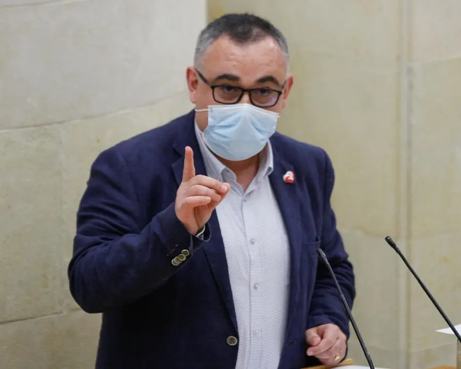 Jos&eacute; Miguel Fern&aacute;ndez Viadero