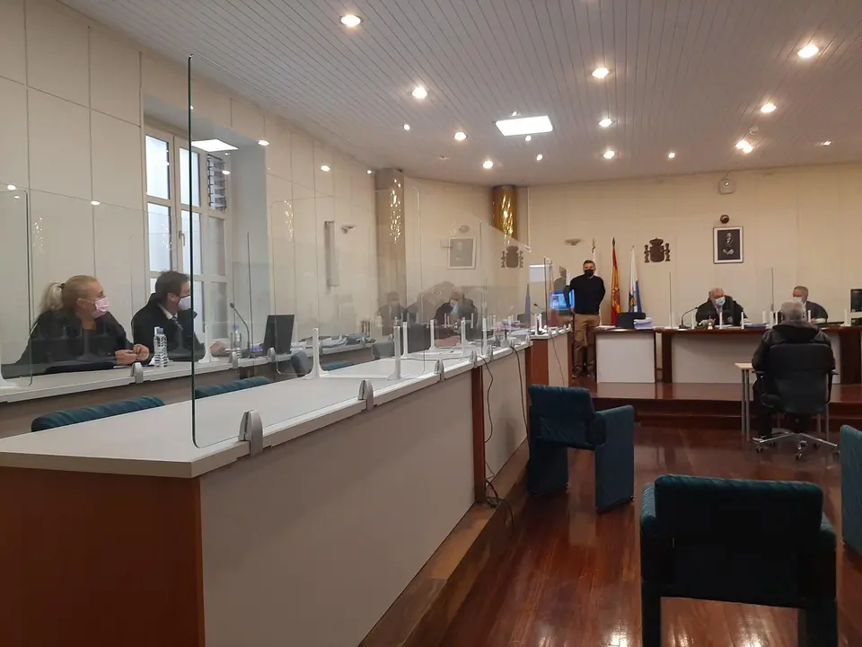 Archivo - AMP.- Voluntario del banco de alimentos dice que Jimena Gonz&aacute;lez le dio vales a &eacute;l y a amigos 