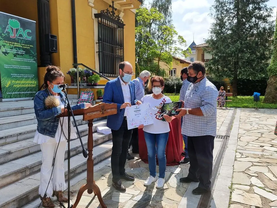 Entrega depremios del III Concurso de Jardines
