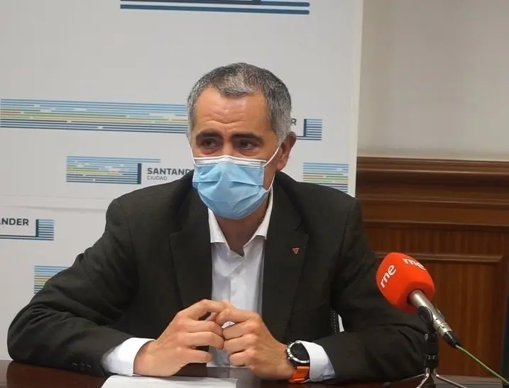 El concejal de la coalici&oacute;n Unidas por Santander, Miguel Saro.