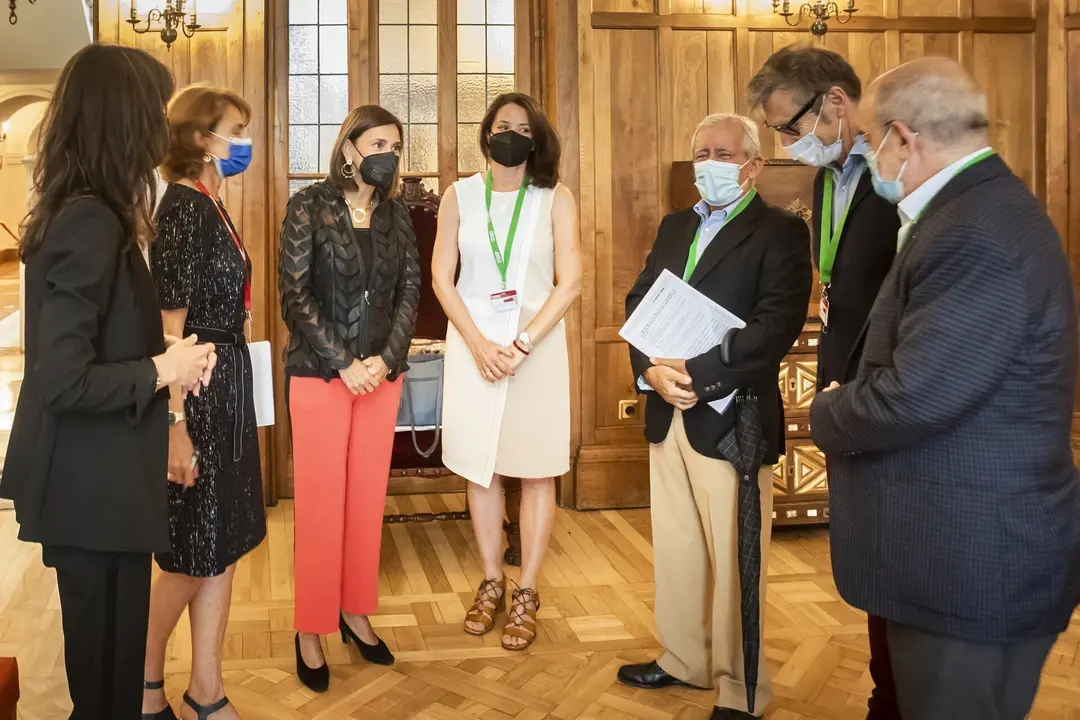 Inauguraci&oacute;n del curso &lsquo;La protecci&oacute;n de los derechos en la sociedad digital: garant&iacute;as para tiempos de crisis&rsquo; en la UIMP