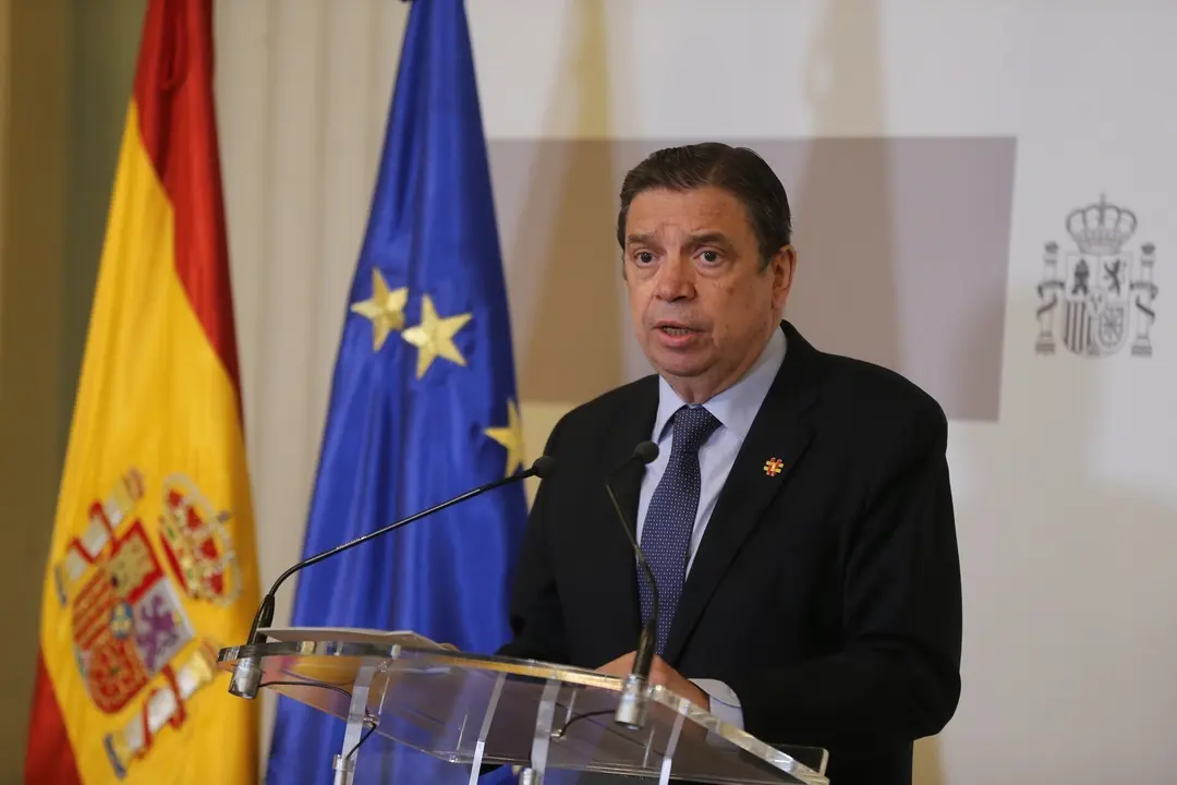 El ministro de Agricultura, Pesca y Alimentaci&oacute;n, Luis Planas, comparece en rueda de prensa, antes de presidir el Consejo Consultivo de Pol&iacute;tica Agraria, en la sede del Ministerio. 