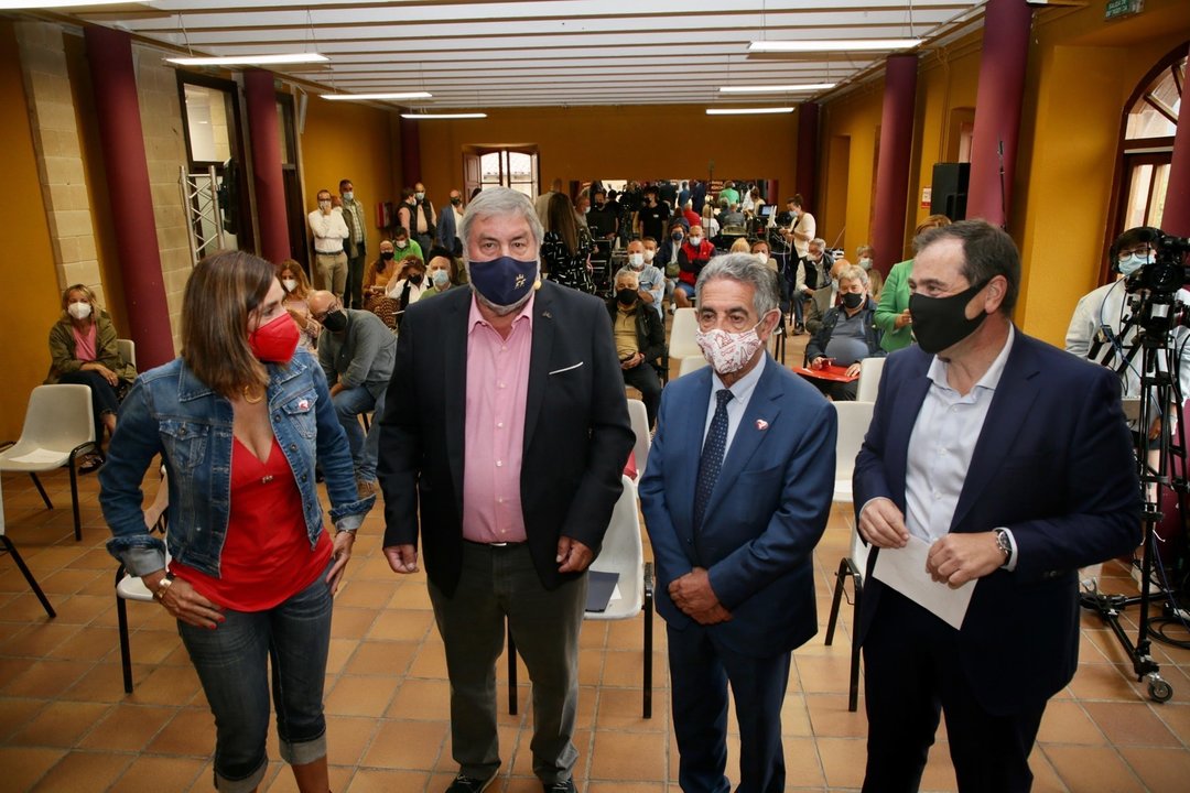 El presidente de Cantabria, Miguel Ángel Revilla, inaugura la jornada 'La España Vaciada'.