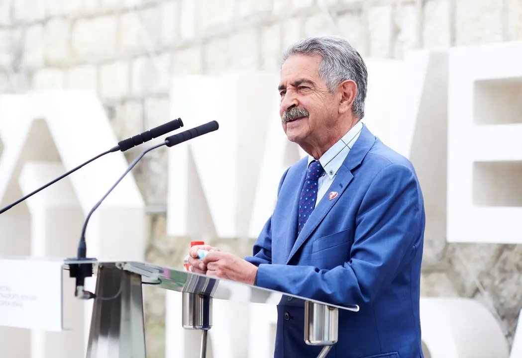 El presidente de Cantabria, Miguel &Aacute;ngel Revilla