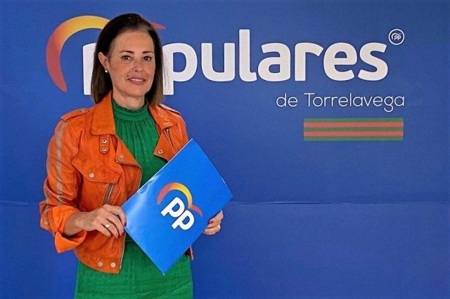 La portavoz del PP en el Ayuntamiento de Torrelavega, Marta Fernández Teijeiro.