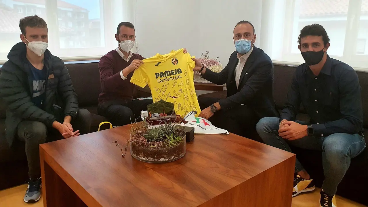 Recepci&oacute;n de Marcos Merino.