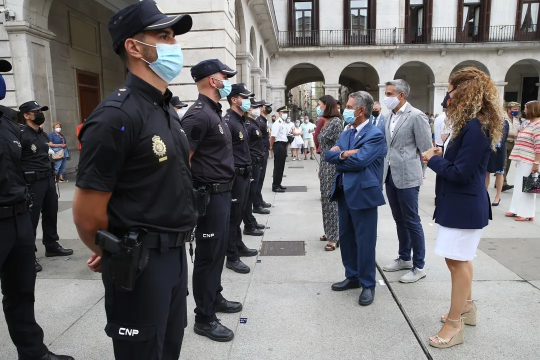 Acto de presentaci&oacute;n de los 39 polic&iacute;as-alumnos que realizar&aacute;n un a&ntilde;o de pr&aacute;cticas en Cantabria