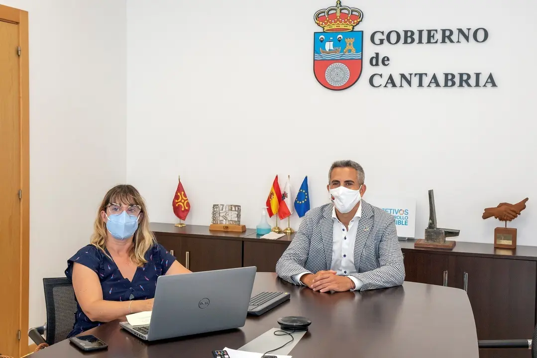 El Vicepresidente Y Consejero De Universidades, Igualdad, Cultura Y Deporte, Pablo Zuloaga, Y La Directora De Vivienda, Participan Por Videoconferencia En La Conferencia Sectorial De Vivienda, Urbanismo Y Suelo.