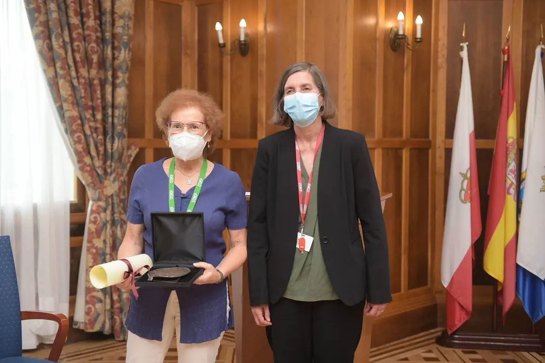 La vir&oacute;loga e investigadora cient&iacute;fica Margarita del Val recibe la Medalla de Honor a los Valores Sociales de la UIMP.