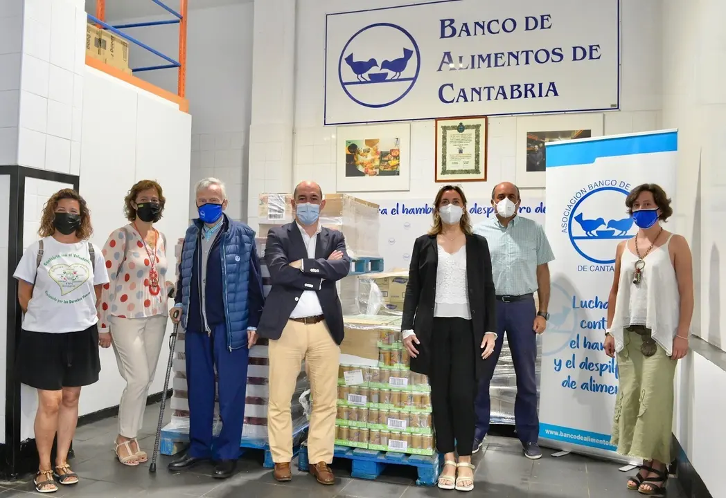 Donanci&oacute;n de Santander al Banco de Alimentos