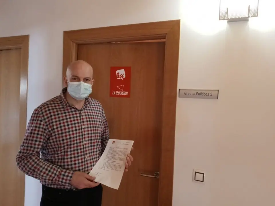 El portavoz de Izquierda Unida en el Ayuntamiento de Entrambasaguas, Juan Vidal Barqu&iacute;n.